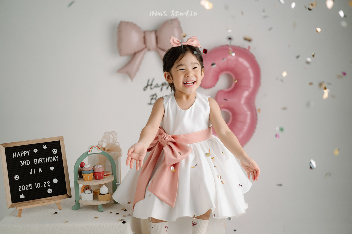 concept-chup-anh-thoi-noi-cho-be-phong-trang-2026-00011