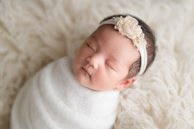 chup-anh-newborn-tai-nha-lala-13